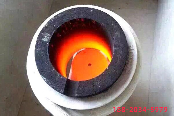 中頻熔煉爐各設(shè)備的輸出中頻電壓波形完全吻合