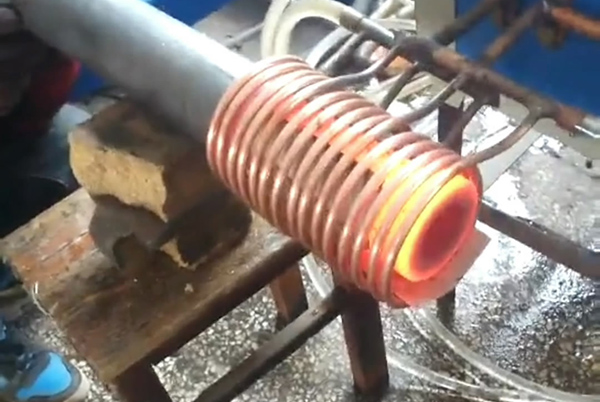 大中型高頻機(jī)有什么特性?