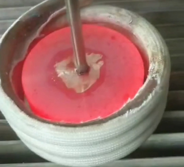 高頻淬火用于工業(yè)金屬零件的表面淬火