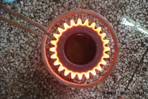 齒輪滲碳淬火熱處理變形的分析和改進探討