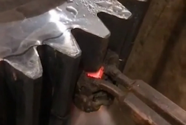 ���X݆���X����ø��l�Б�����O��