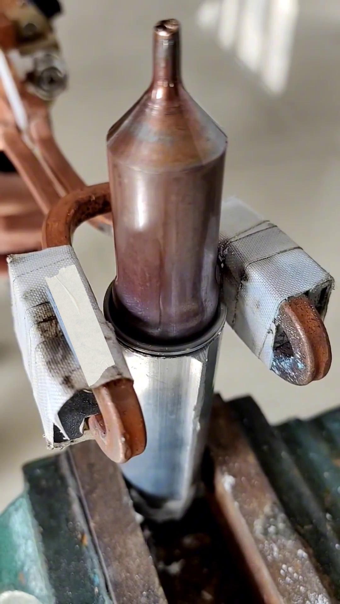 海瑞拓手持式高頻焊機-高頻焊接自動化設(shè)備-銅鋁焊接測試打樣