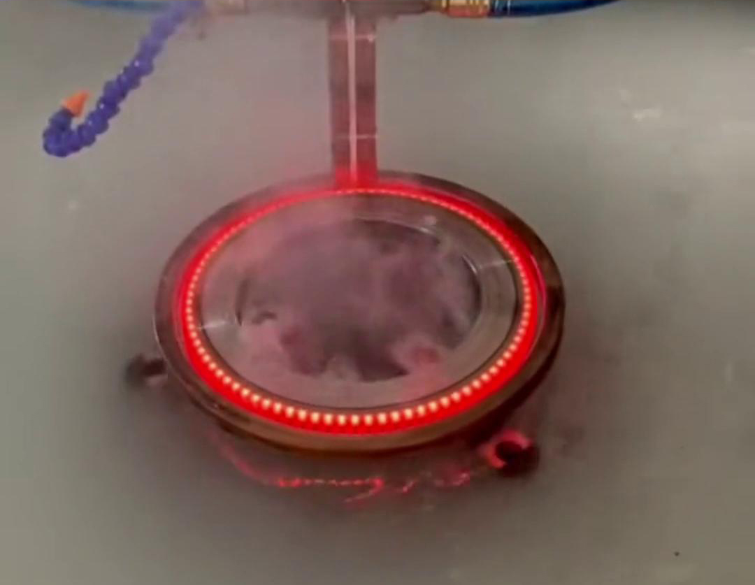 高頻感應加熱淬火設備是齒輪淬火加工中不可或缺的一部分