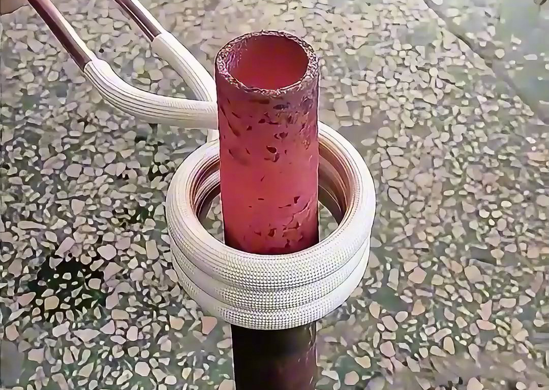 手持感應(yīng)加熱設(shè)備能加熱鋼管！小直徑、短時間場景超適配，掌握 4 點輕松操作