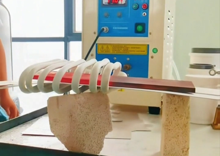 這款金屬加熱設備有多強 3秒加熱至1000度 快速加熱技術大開眼界