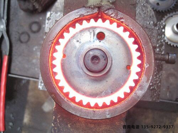 齒輪感應淬火設備